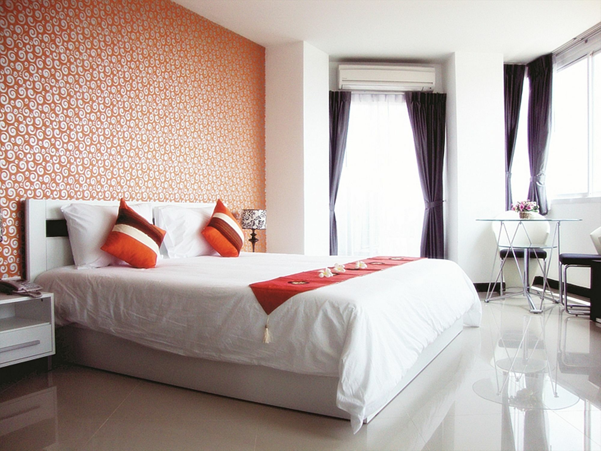 Grand Residence Jomtien Exterior photo